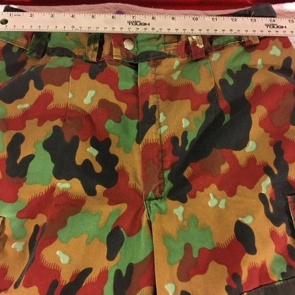 VTG SWISS MILITARY ALPENFLAGE CAMO PANTS 32x30 NM02841 - Picture 12 of 12